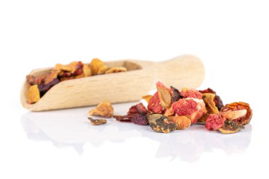 Lavander çilek çayı beyaz izole