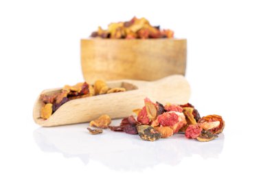 Lavander çilek çayı beyaz izole