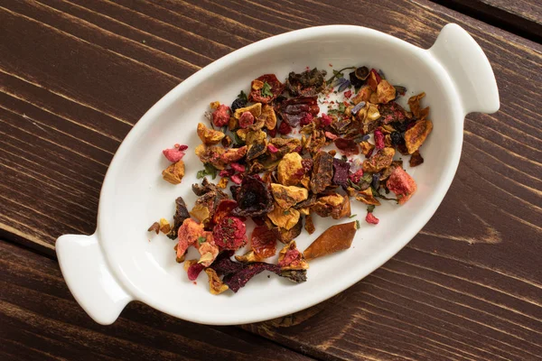 Kahverengi ahşap lavander çilek çay