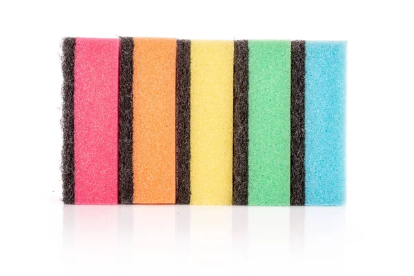 Mutfak temizleme süngeri beyaz izole