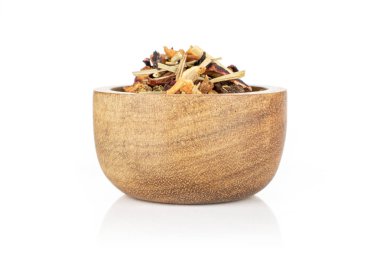 Karışık meyve çayı beyaz izole