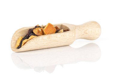 Karışık meyve çayı beyaz izole