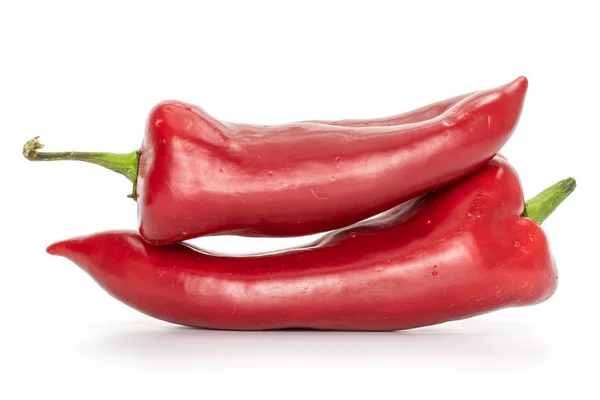 Pimiento rojo dulce aislado en blanco — Foto de Stock