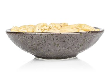 Taze fındık, beyaz üzerine izole edilmiş.