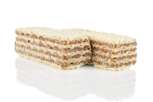 Biscoito de avelã isolado em branco — Fotografia de Stock