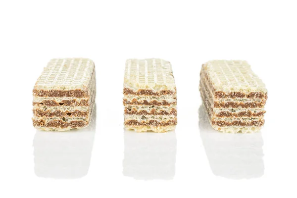 Biscoito de avelã isolado em branco — Fotografia de Stock