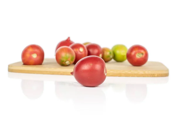 Čerstvé rajče de barao izolované na bílém — Stock fotografie