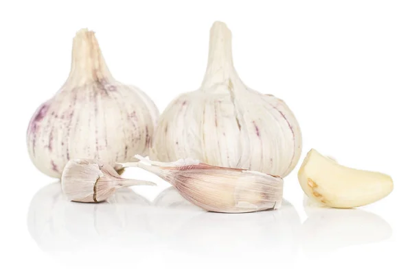 White aromatic garlic isolated on white — Stock Photo, Image