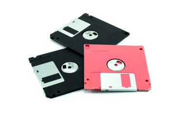 Kırpma yolu ile beyaz arka planda yalıtılmış Floppy disketi