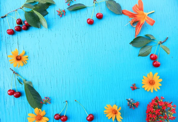 Meyve Kiraz Parlak Yaz Çiçek Arka Plan Kopya Alanı — Stok fotoğraf