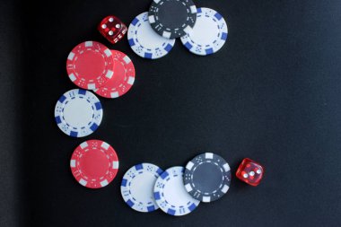 Poker. Cips ve dices. Kopya alanı