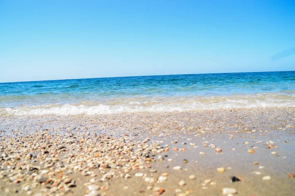 砂浜のビーチや石の海ビーチ — ストック写真