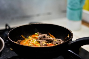 yemek yemek suşi kokteyller