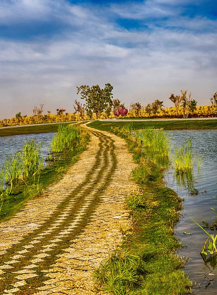 Percorso Tra Laghi Del Dubai Love Lake Love Lake Dubai — Foto Stock