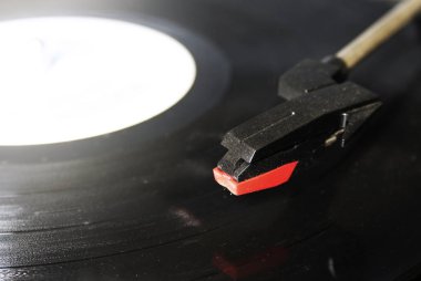 Ayrıntı vinil disk iğne
