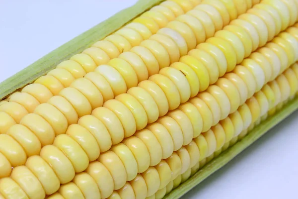 Детали Свежей Зеленой Кукурузы — стоковое фото
