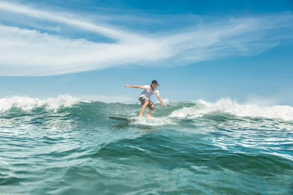 Surfer — Free Stock Photo