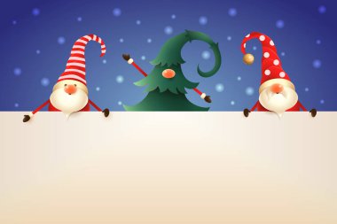 Üç Noel cüceler tabela üzerinde mavi arka plan ile. Bir Noel ağacı gizli