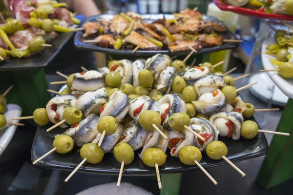 Bilbao'da İspanyol tapasları.