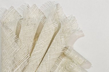 Soyut çok renkli güzel arka plan, pamuk kaba kumaş parçalarından yapılmış.