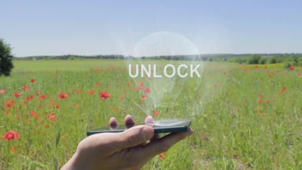 Holograma de desbloquear en un teléfono inteligente — Vídeos de Stock