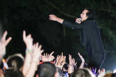 Zagreb, Hırvatistan - 26 Haziran, 2018: Nick & kötü tohumları mağara göl Jarun, Zagreb, Hırvatistan bulunan 13 Inmusic festivalin ikinci günü sırasında ana sahne alanı'nda gerçekleştirir. 