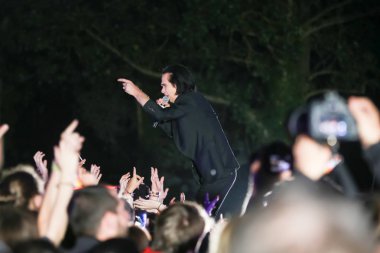 Zagreb, Hırvatistan - 26 Haziran, 2018: Nick & kötü tohumları mağara göl Jarun, Zagreb, Hırvatistan bulunan 13 Inmusic festivalin ikinci günü sırasında ana sahne alanı'nda gerçekleştirir. 