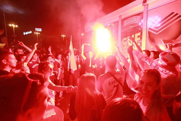 Zagreb Croatia Julho 2018 Torcedores Futebol Croata Comemoram Vitória Croácia — Fotografia de Stock