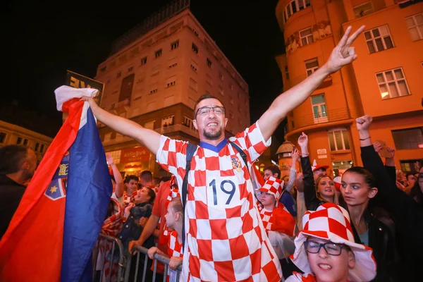 Zagreb Croatia Iulie 2018 Fanii Fotbalului Croat Sărbătoresc Victoria Croația — Fotografie, imagine de stoc