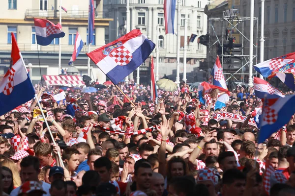 Zagrzeb Chorwacja Lipca 2018 Chorwacki Piłkarz Fanów Wsparcie Drużyny Narodowej — Zdjęcie stockowe