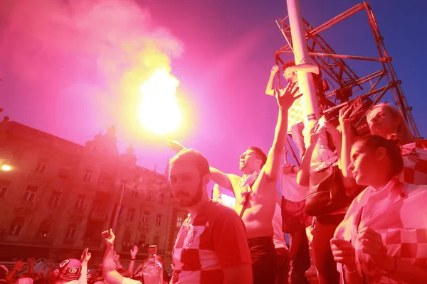 Zagreb Croatia Julho 2018 Torcedores Futebol Croata Celebram Segundo Lugar — Fotografia de Stock