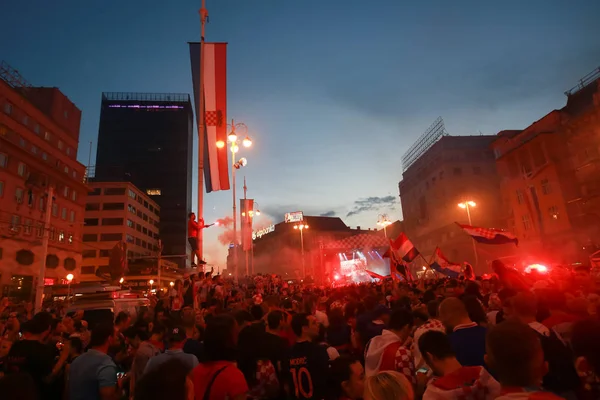 Zagreb Kroatië Juli 2018 Kroatische Voetbalfans Vieren Tweede Plaats Het — Stockfoto