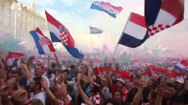 Zagreb Croatia Julho 2018 Torcedores Futebol Croata Comemoram Gol Jogo — Vídeo de Stock