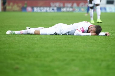 Velika Gorica, Hırvatistan - 4 Kasım 2018: ilk futbol Hırvat Ligi, futbol oyun Hnk Gorica Hajduk Gorica Stadı arasındaki. Marijan yaralı yatan Cabraja.