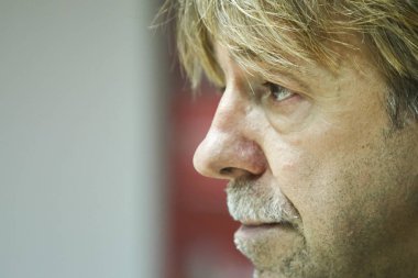 Velika Gorica, Hırvatistan - 4 Kasım 2018: ilk futbol Hırvat Ligi Hrvatski Telekom, Hnk Gorica ve Dinamo Gorica Stadı arasında oyun. Hajduk Zoran Vulic Teknik Direktörü basın toplantısında.