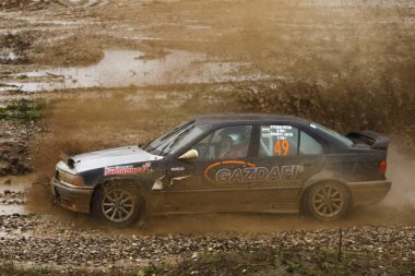 Sveta tepe, Hırvatistan - 25 Kasım 2018. 9 ralli Santa Domenica göster. Peter Stefan ve Macaristan'dan Bmw 320i yarış Kovats Düzenle.