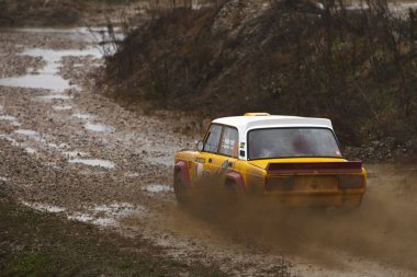 Sveta tepe, Hırvatistan - 25 Kasım 2018. 9 ralli Santa Domenica göster. Timot Fodor ve Ferenc Lada Vfts yarış Hardi kimden Macaristan.