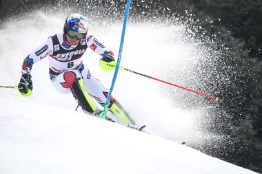 Zagreb, Hırvatistan - 6 Ocak 2019: Fransız Alexis Pinturault Audi Fis Alpine Alpine Kayak Dünya Kupası Erkekler Slalom, Kar Kraliçesi Kupası 2019 'da Hırvatistan' ın başkenti Zagreb 'de yarışacak.