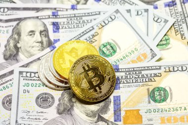 Dolar faturaları üzerinde görüntülenen Cryptocurrency 
