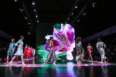 Robert sever moda koleksiyonu