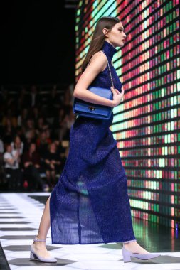 Anthony Avangard moda koleksiyonu