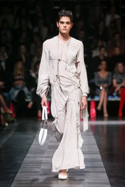 Bipa Fashion.hr'nda Klisab