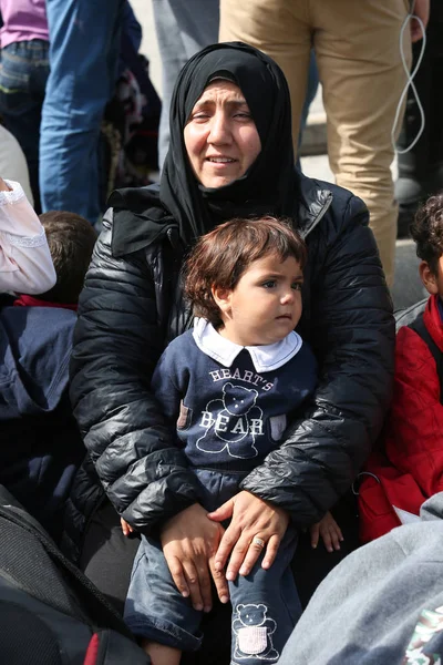 Syrische Flüchtlinge an slowenischer Grenze — Stockfoto