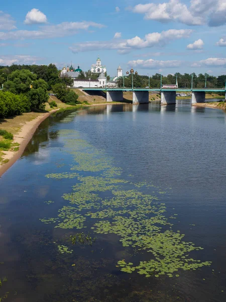 Embankment Largo Del Río Volga Ciudad Yaroslavl — Foto de Stock