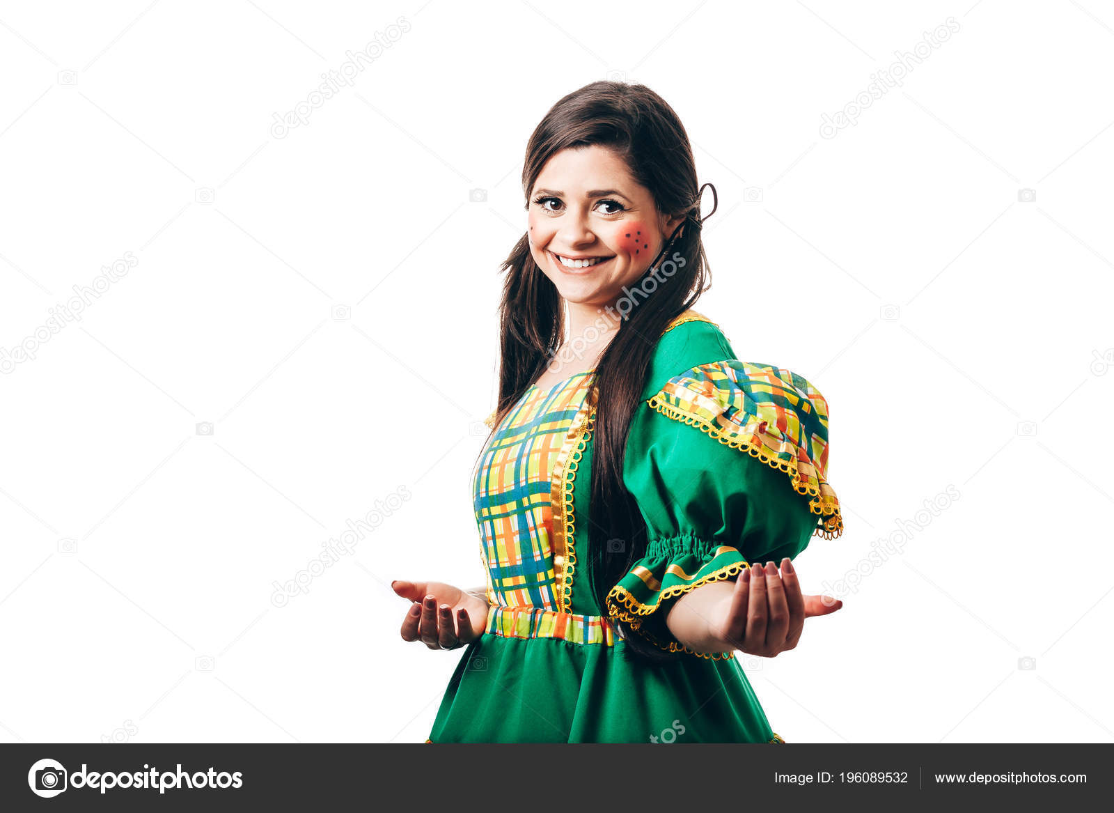 ブラジル人女性はフェスタ ジュニアのための典型的な服を着て ストック写真 C Kleberpicui ブラジル人女性はフェスタ ジュニアのための典型的な服を着て ストック写真 C Kleberpicui