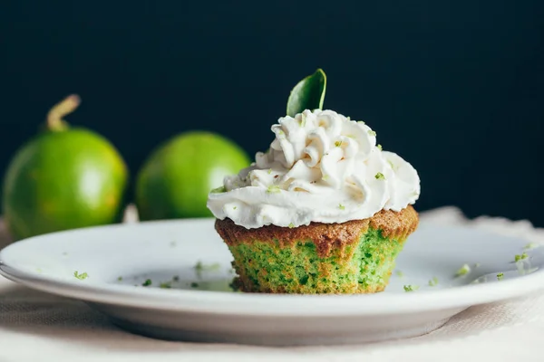 Cupcake Chaux Avec Crème Citron Mise Point Sélective — Photo