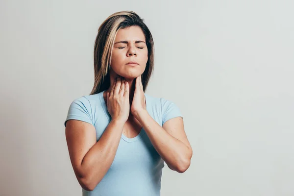 Woman Suffering Sore Throat White Background — Stock Photo, Image