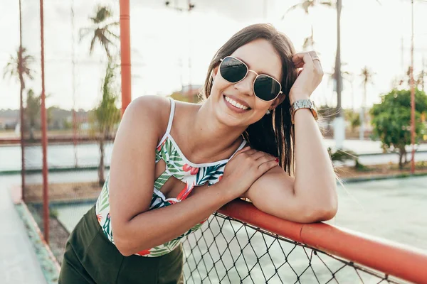 Portrait Stylish Smiling Happy Woman Tennis Court — Stock Photo, Image