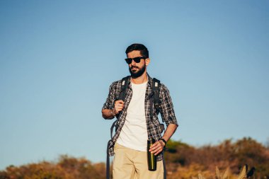 Adam Brezilyalı Caatinga hiking sırt çantası ile