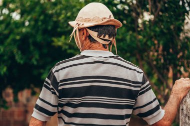 Onun tipik le giyen Brezilya kuzeydoğu kovboy portresi